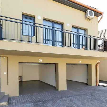 Star Apartman Έγκερ Εξωτερικό φωτογραφία